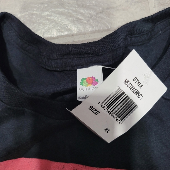 Men's NWT Stranger Things Tshirt XL - Picture 2 of 3